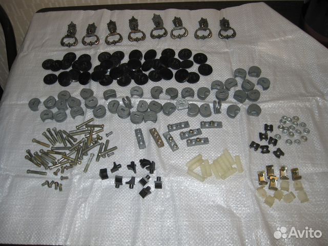 Мебельная фурнитура и Алюминиевые Крючки