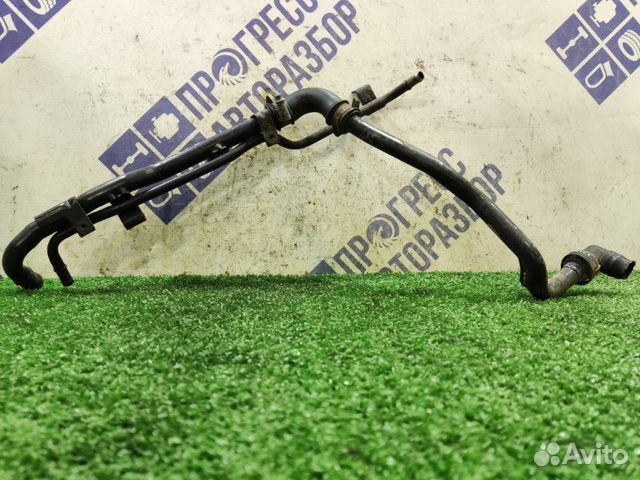 Патрубок системы охлаждения Audi A4 B6 седан 1.8