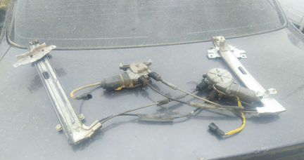 Электростеклоподьемник задний Киа Спектра