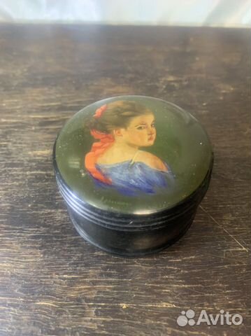 Шкатулка для украшений. Федоскино