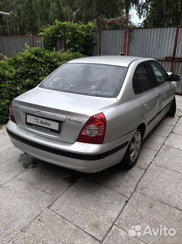 Hyundai Elantra 1.6 МТ, 2004, битый, 250 000 км