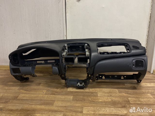 Панель приборов (торпедо) Ниссан Альмера N16