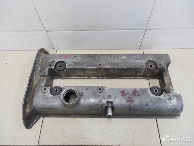 Крышка головки блока (клапанная) Focus I 1998-2004