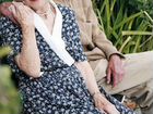 80 лет бабушке могу оформить на себя по уходу