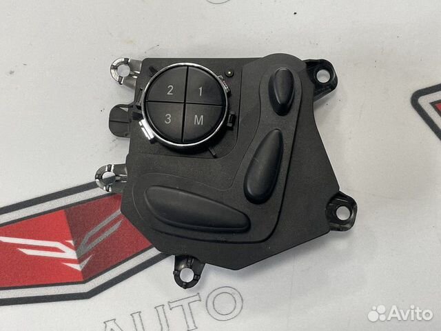 Блок переднего правого сиденья Мерседес W211