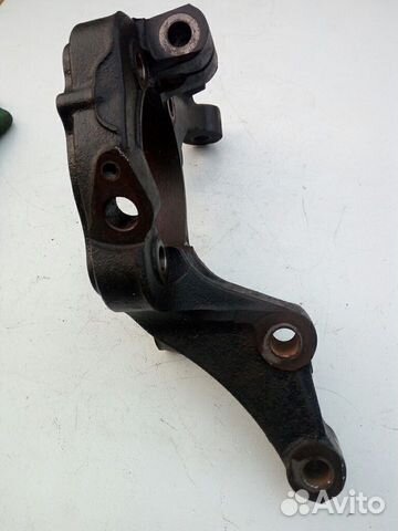 Кулак поворотный передний левый hyundai IX55 EJ V