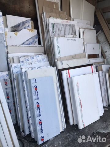 Подоконники, москитки, комплектующие для окон