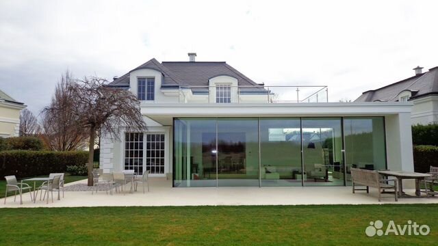 Безрамное остекление террасы