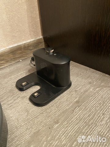 Робот пылесос redmond