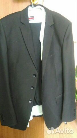 Школьный костюм,свитер,рубашки