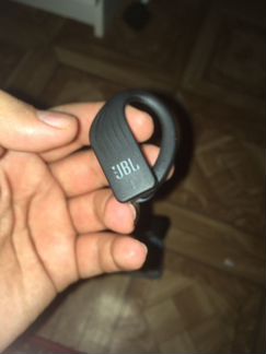 Беспроводные наушники jbl