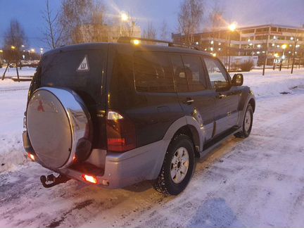 Mitsubishi Pajero 3.2 AT, 2003, 384 500 км