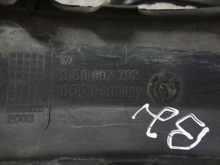 Молдинг заднего бампера пассат б5 1996-2000