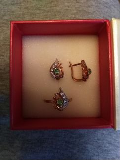 Комплект из золота