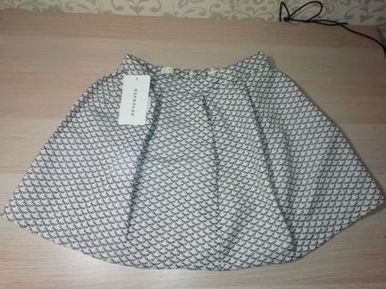 Юбка для девочки,на рост 146 см 10-11лет. новая