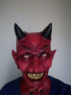 Маска карнавальная на хелоин Дьявол