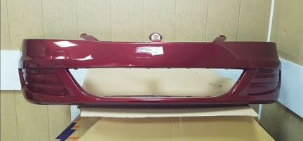 Бампер Рено Логан красный