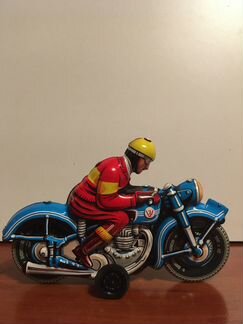 Мотоцикл спортивный немецкого производства