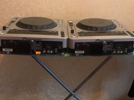 Диджей оборудований