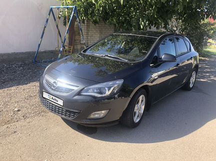 Opel Astra 1.4 МТ, 2011, 120 000 км