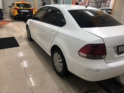Volkswagen Polo 1.6 МТ, 2014, 165 000 км