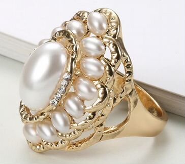 Большое жемчужное кольцо