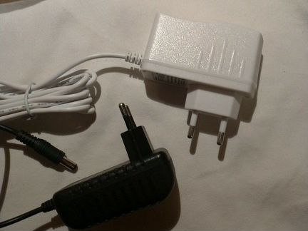 Адаптер питания 12V.1A