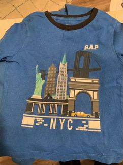 Вещи Gap на мальчика 4 года (толстовка и футболки