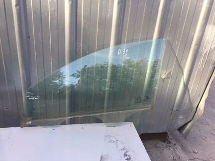 Стекло дверь передняя левый Hyundai I30 2007-2012