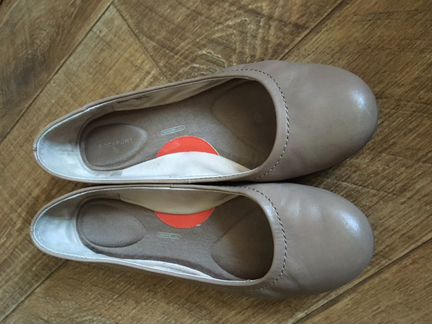 Балетки Rockport в отл.состоянии, бежевые