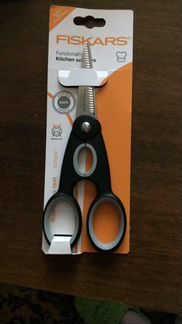 Fiskars ножницы кухонные