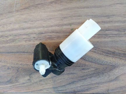 Моторчик стеклоомывателя Mercedes X204 GLK