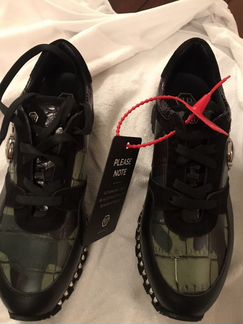 Продам кроссовки Philipp Plein