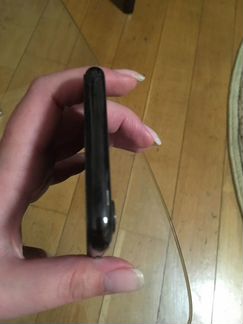 Телефон iPhone X