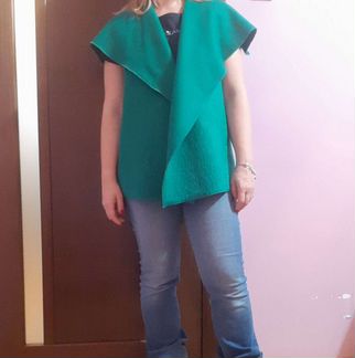 Жилет шерсть 100