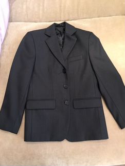 Пиджак новый. 134-140 рост