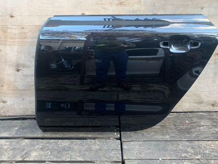 Дверь Audi A7 4G 2012г
