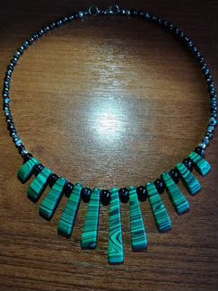 Ожерелье из натуральных камней