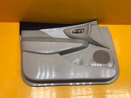 Обшивка двери передняя левая Nissan Murano Z52