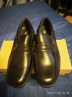 Мужские новые Туфли 42 размер иск. кожа