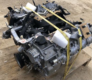 Toyota Lexus двигатель 2UR GSE