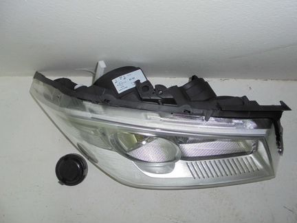 Фара правая Renault Megane 2 2006-2008