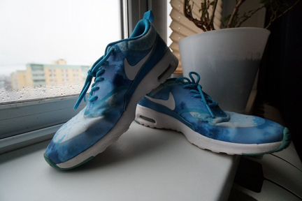 Кроссовки Nike