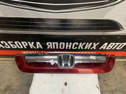 Решетка радиатора передняя верхняя Honda Crv-3 2