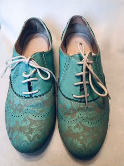 Ботинки кожанные на осень 38р