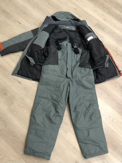 Зимний костюм мужской новый