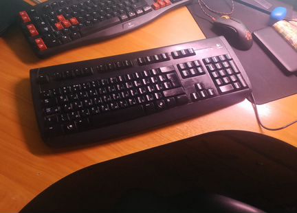 Клавиатура Logitech ps/2