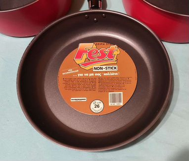 Новый набор 2 кастрюли + сковородка
