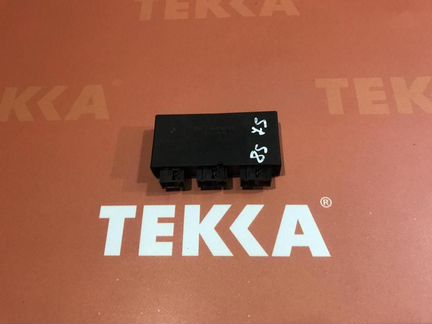 Блок управления парктрониками бмв Х5 Е70