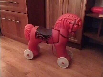 Игрушки СССР пластиковый конь